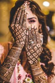 Mehendi Moments
